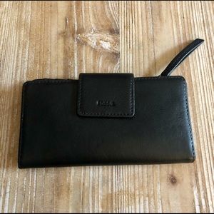 Fossil black bifold snap wallet